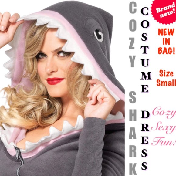 🚭 SMOKE AND PET FREE CLOSET 🚭 - Picture 8 of 16